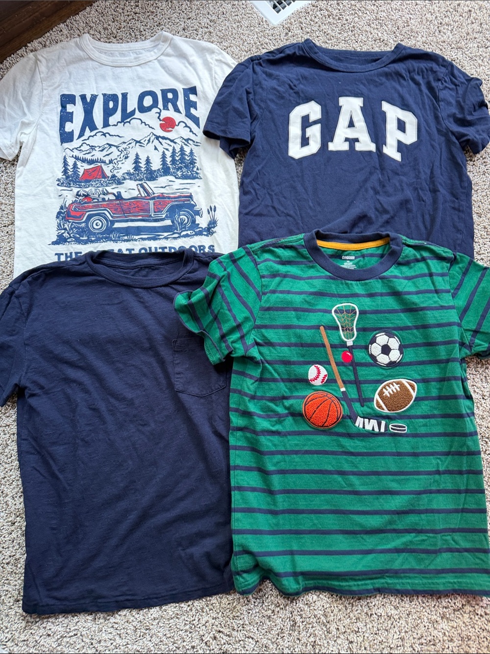 4 - NWOT GAP/Gymboree boys short sleeve tees size large/10